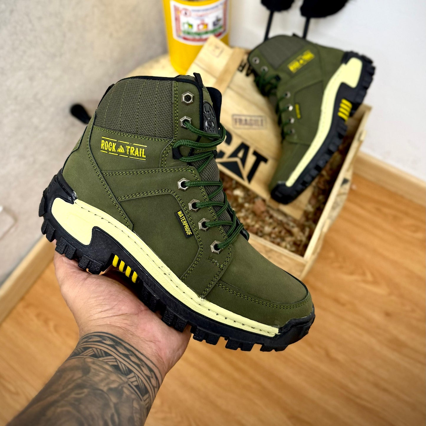 BOTAS ROCK & TRAIL TIPO CAT - EDICIÓN LIMITADA